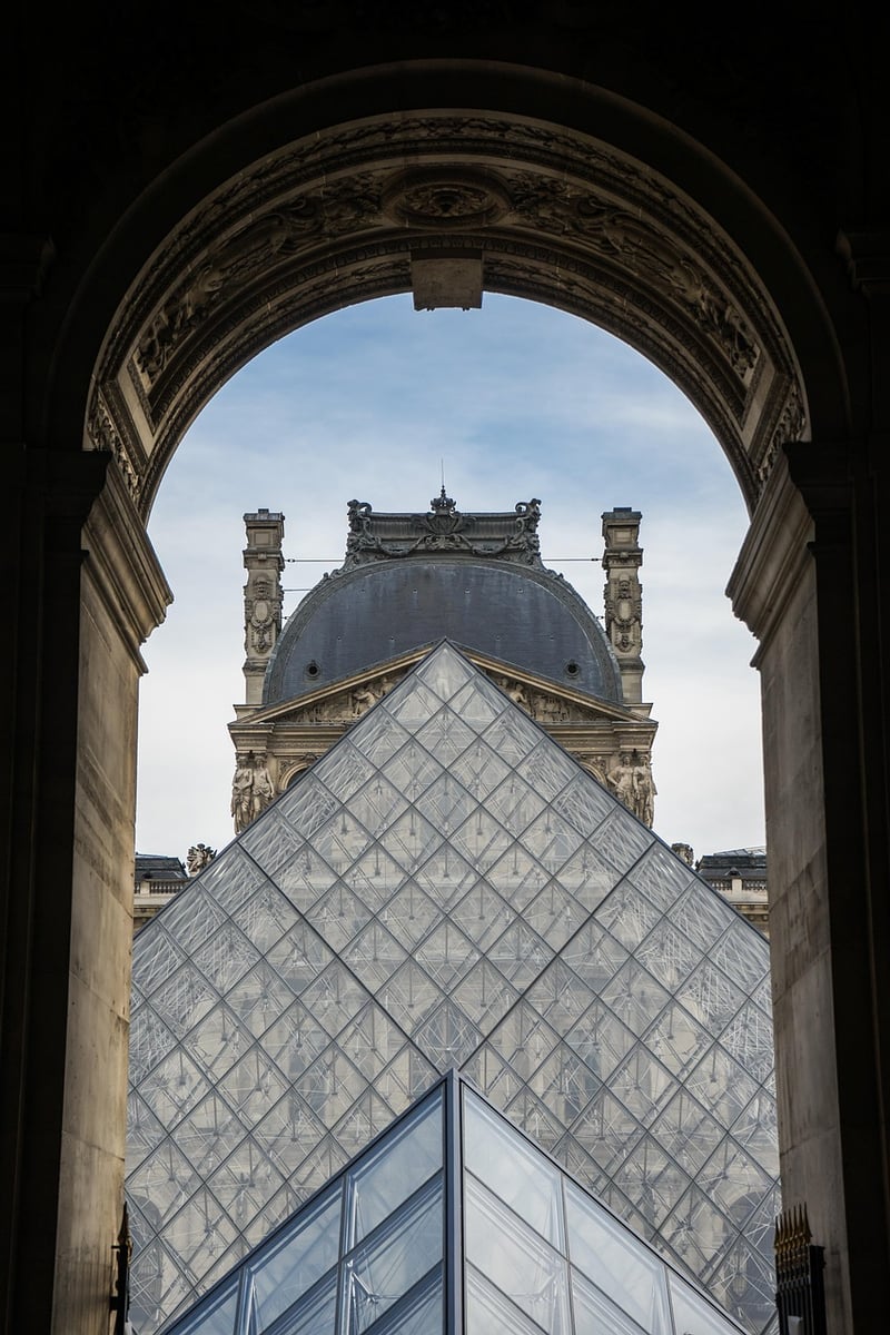 Louvre Museum